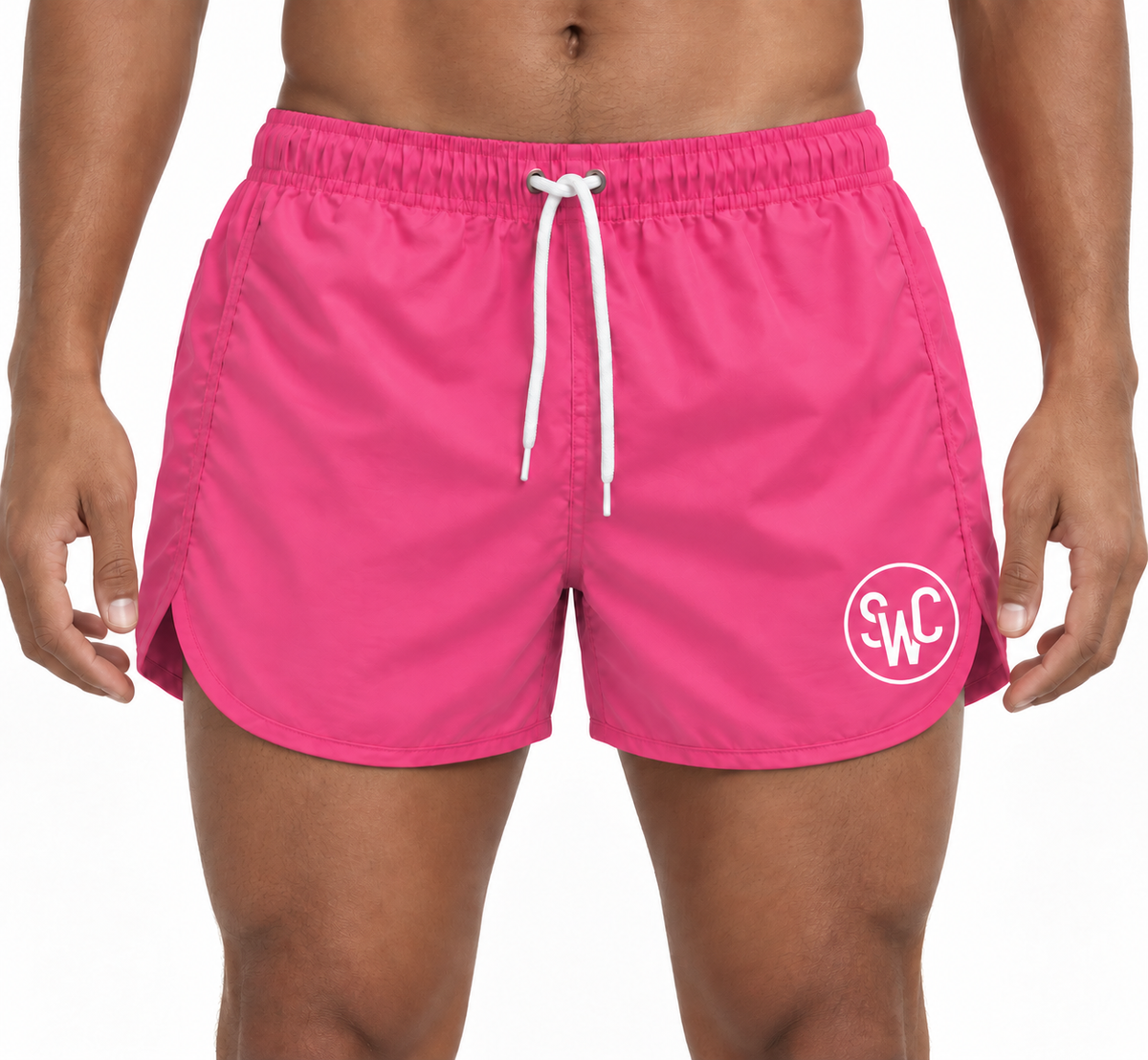 Riviera Retro zwemshort Flamingo Pink, roze korte retro-pasvorm op een model