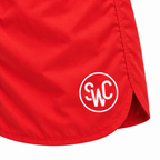 Riviera Retro zwemshort Hot Coral Red, wit SWC-logo met ronde pijpzoom en zijsplit