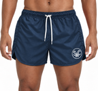 Riviera Retro zwemshort Midnight Blue, donkerblauw korte retro-pasvorm op een model